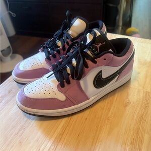 Jordan One Low SE Violet Shock White & Black
